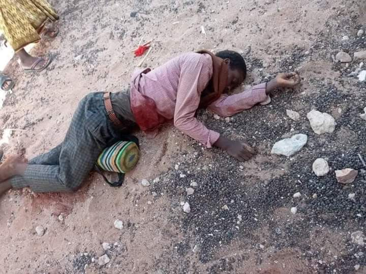 abdirahim_aaden's tweet photo. On June 17 2022 #Ashabaab attempted another offensive in #Baxdo village, the militant started their offensive with multiple sVBIEDs targeting the #village & a wave of assault troops, Residents of the village alongside #Sufi militias put up a strong resistance. https://t.co/EZYm974U8E