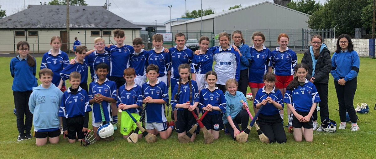 Our showpiece Division1 (13-a-side) <a href="/MayoCnmB/">Cum na mBun MhaighEo</a> Hurling Final today in Claremorris saw <a href="/cruaiche/">Gaelscoil na Cruaiche</a> from Westport defeat <a href="/tooreenns/">Scoil Brighde Tooreen</a> by 4-7 to 1-1. Over 130 children took part in our 4 finals today. Thanks to sponsor Ave Maria Nursing Home. #connachtgaa