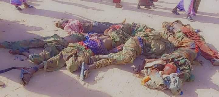 abdirahim_aaden's tweet photo. On June 17 2022 #Ashabaab attempted another offensive in #Baxdo village, the militant started their offensive with multiple sVBIEDs targeting the #village & a wave of assault troops, Residents of the village alongside #Sufi militias put up a strong resistance. https://t.co/EZYm974U8E