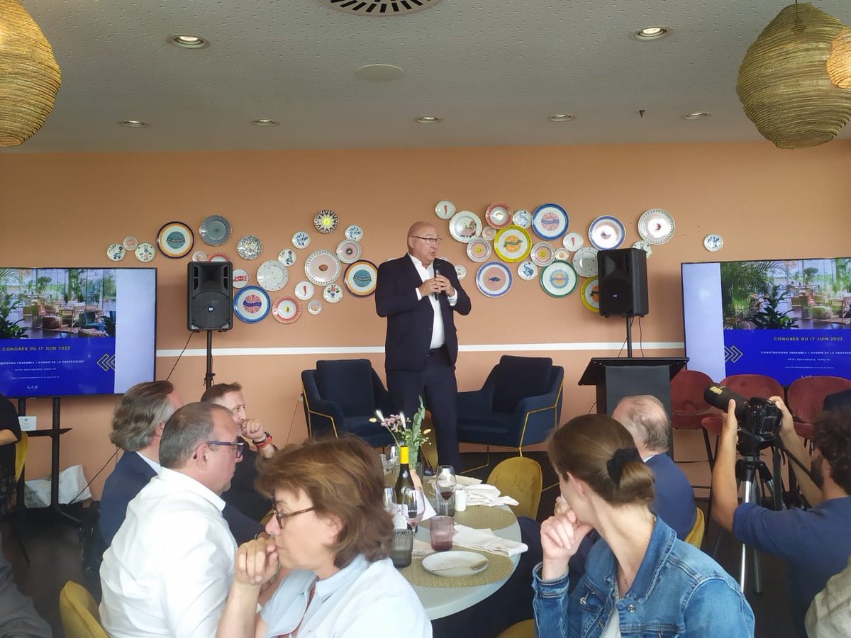 ANCR_syndicat's tweet photo. 📣 Intervention n°5
Une table ronde est mise à l’honneur afin d’aborder la justice pénale des affaires avec :
👉 @MichelSapin, ancien ministre des Finances.
👉 Professeur Bouloc
#sar #recouvrement #ancr #creance https://t.co/63FhT9RWko
