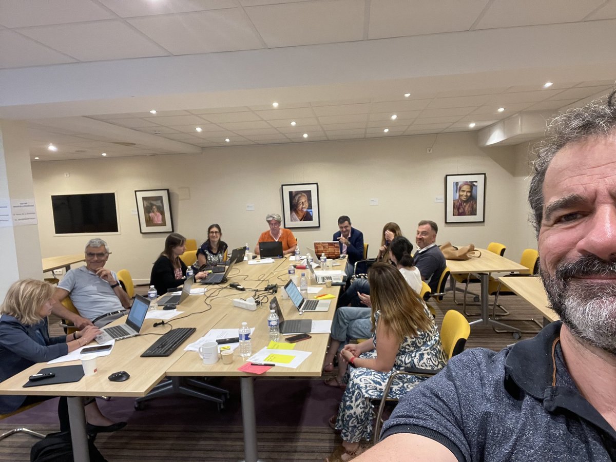 A new somnoNiv workshop today in Paris. The best moment : lecture of traces. Easy to start double triggering