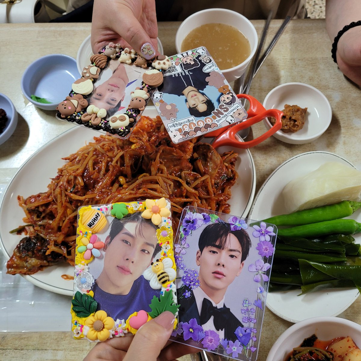 4g970415's tweet photo. 역시 덕계못
입덕순간 나우와 이별하기 ㅋㅋㅋㅋㅋㅋㅋㅋㅋ https://t.co/BECDtGvOrI