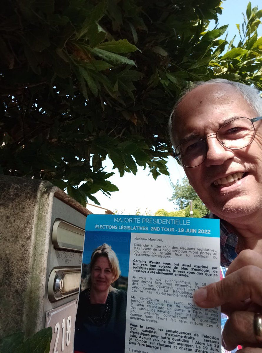 Dernier jour de campagne ! Toutes les équipes sont sur le terrain pour discuter et mobiliser ! Dimanche, je compte sur vous !

#AvecVous #Législatives2022