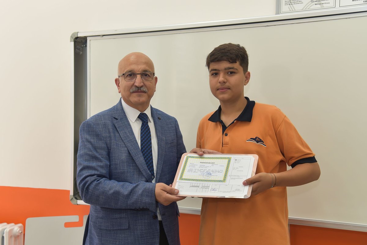 konyamem's tweet image. ASELSAN KONYA MTAL'de gerçekleştirilen 2021-2022 Eğitim Öğretim Yılı ikinci dönem karne dağıtım törenine Valimiz Sayın Vahdettin Özkan, Büyükşehir Belediye Başkanımız @u_ibrahim_altay, İl Müdürümüz @SeyitAliBuyuk, ASELSAN Genel Müdür Yrd. Mehmet Çelik ve protokol üyeleri katıldı.