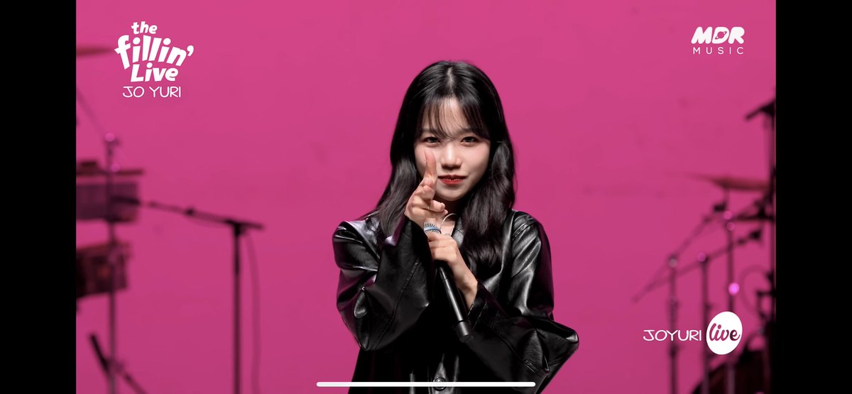withIZONE4's tweet photo. #itsLive_event_JOYURI_2 https://t.co/oPQbH8762q