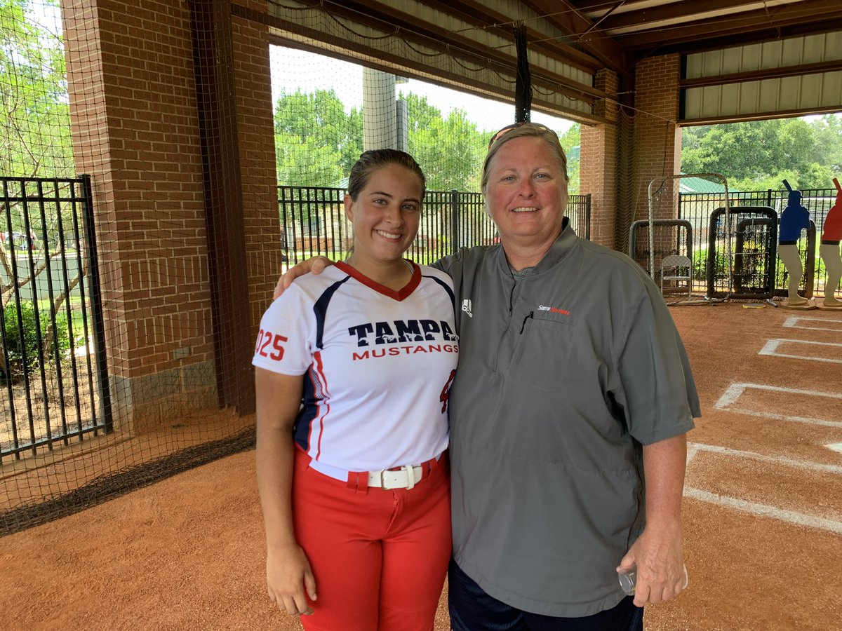 Leyani Viruet tweet media