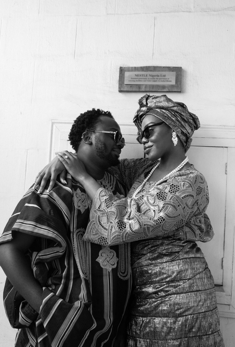 OpeAdedeji_'s tweet photo. Notes on our pre-wedding shoot photos (or pre-civil-wedding 🤣)

📸 @aishaife_ https://t.co/SFvrhdyAVu