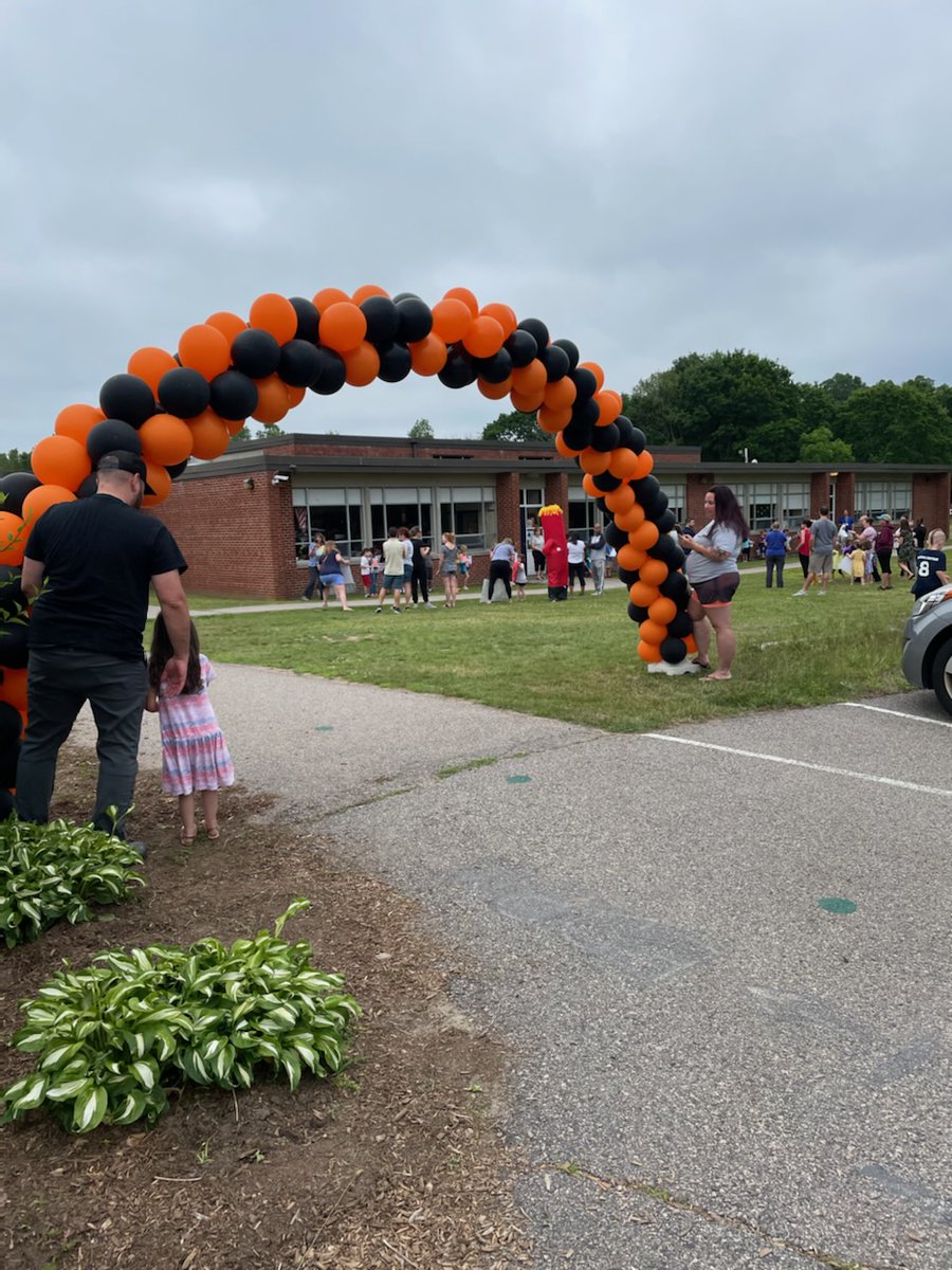 Grade 2 Step Up Day!  So proud of our second graders as they head off to meet their 3rd grade teachers at RO. #WeDigEPS