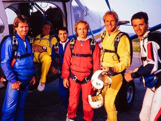 Skydive Empuriabrava tweet media