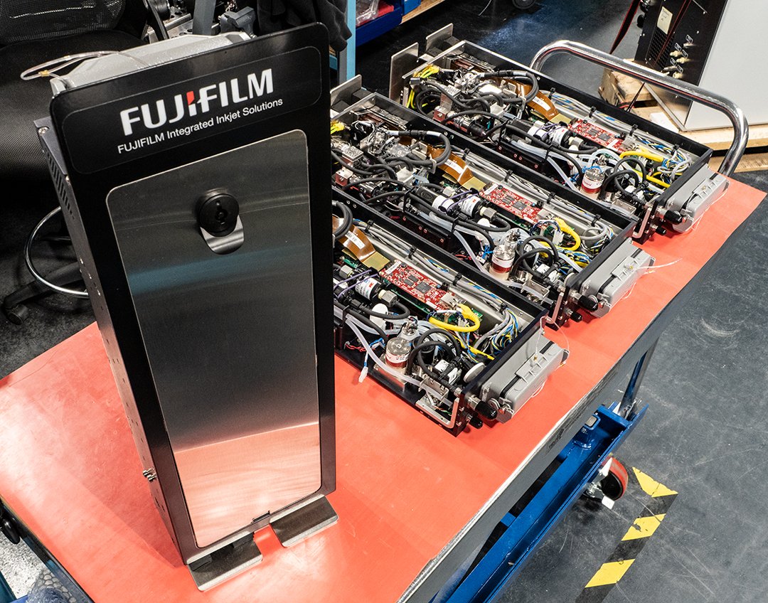 Our Mini 4300 system is capable of 1200 dpi at up to 1800 feet per minute. This miniature industrial inkjet print system stands tall in our portfolio because it can be used in so many ways.
  
#inkjet #innovations #printingsolutions #personalizedcontent #qrcodes