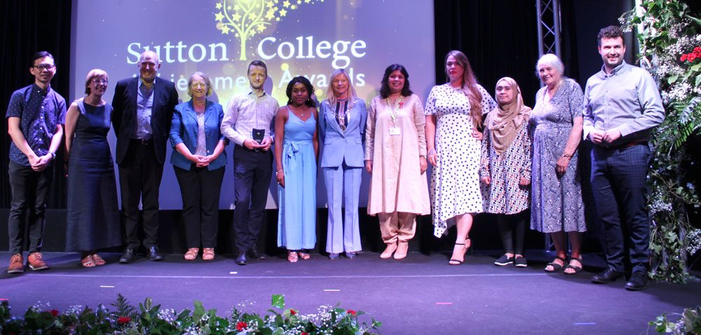 suttoncollege's tweet photo. Our Achievement Awards took place last night and what a night it was! Hosted by patron @RealTimVine we heard inspiring stories from students &amp; partners in the community showing the impact of the College and #lifelonglearning Read more https://t.co/S8be2HEDDx
#proud #inspiration https://t.co/n3cgOzBzOI