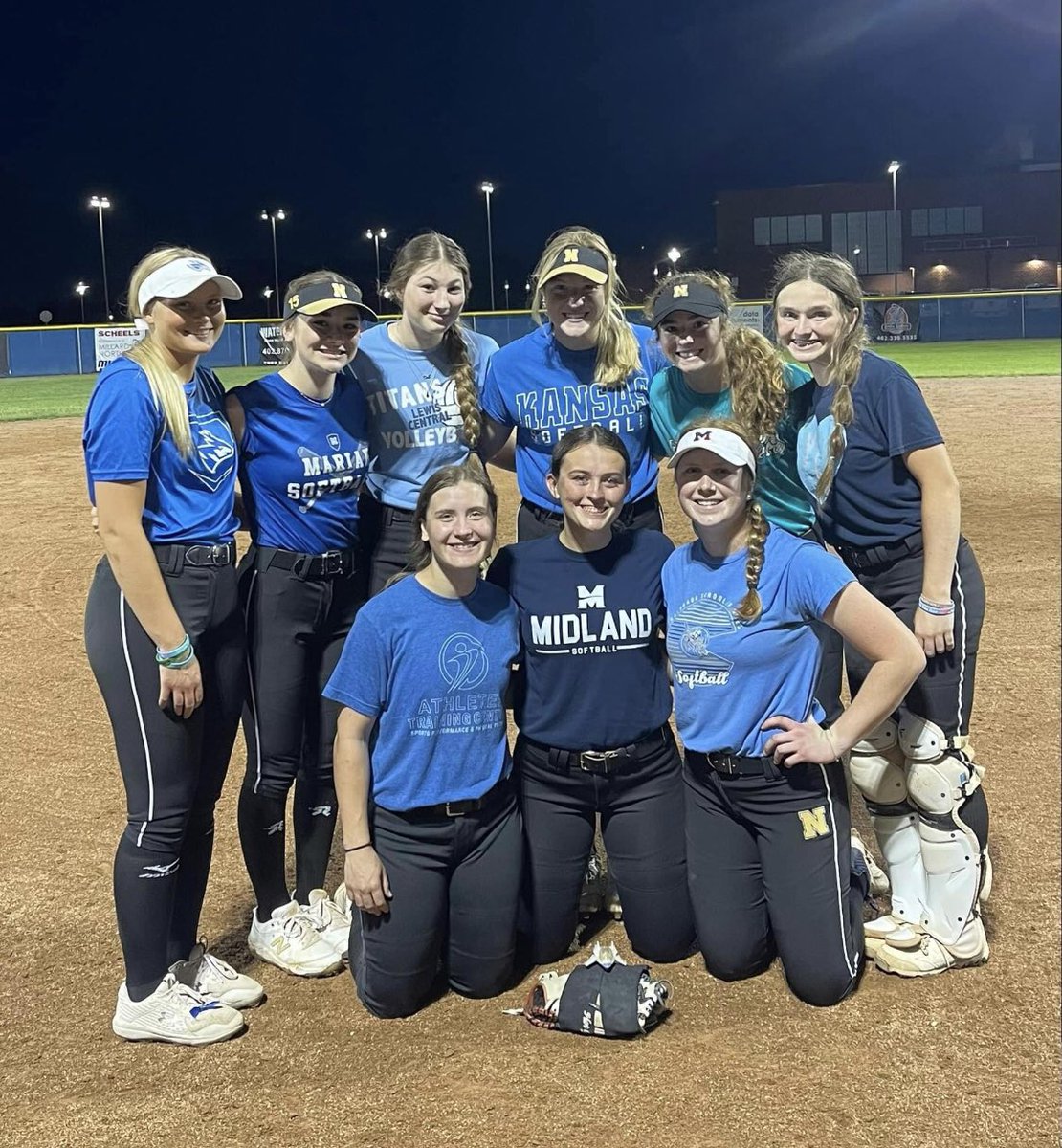 Nebraska Gold 18u tweet media