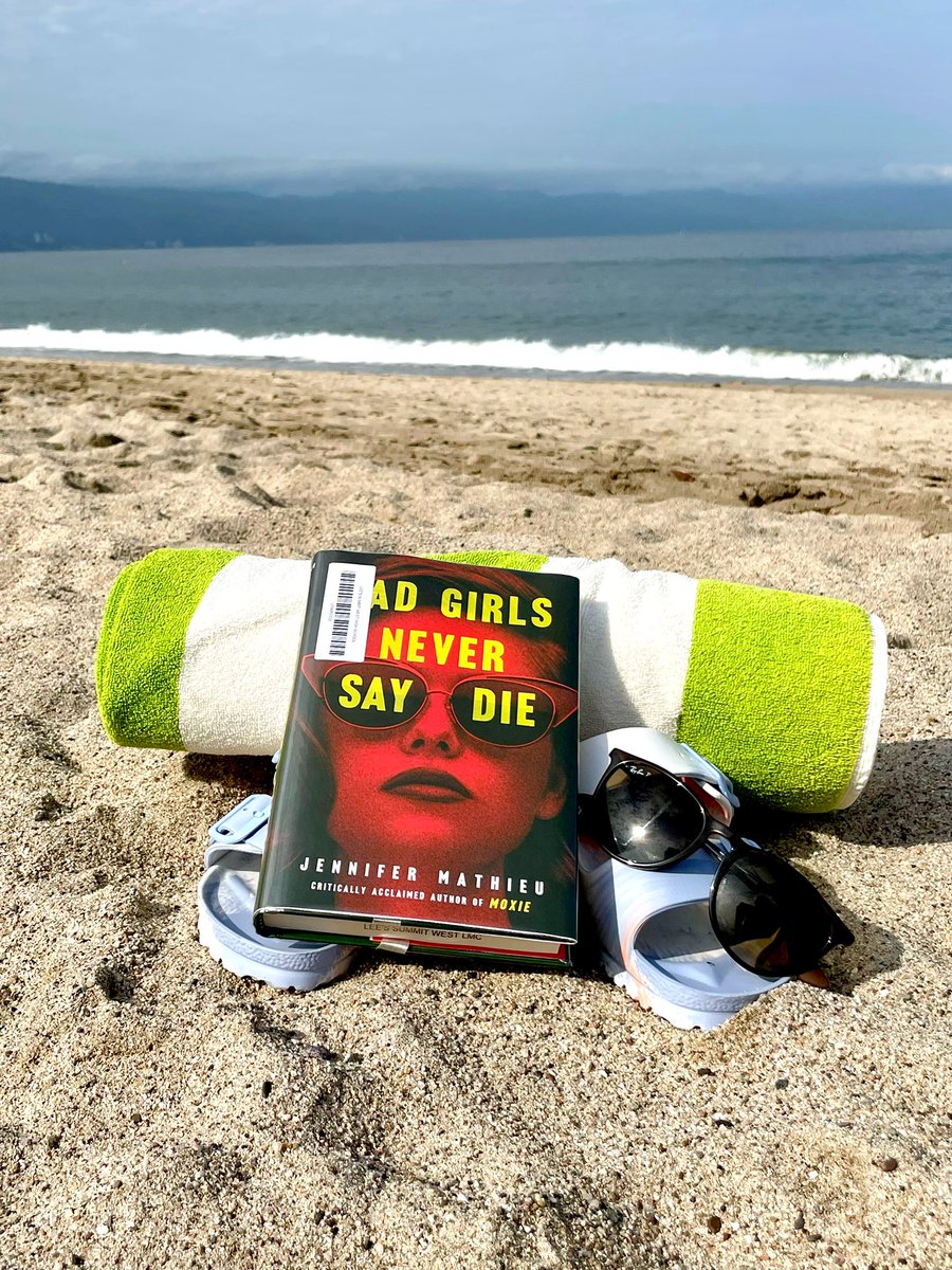 Sun, sand, and a book in my hand!! Titans- what are you reading on summer vacation?