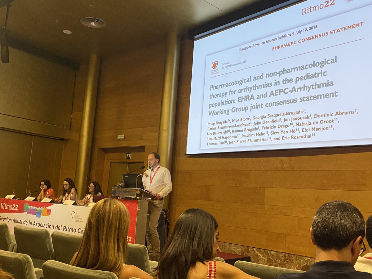 GemmaBeC's tweet photo. @isaacmolladrian @AEEC_enfcardio Arritmias en niños: cómo debemos actuar? En #ritmo22 https://t.co/C4G6skog9m