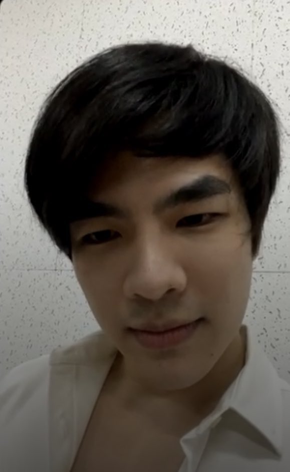 milktea_lys's tweet photo. ช่วยด้วย https://t.co/E5c7JsYfgJ