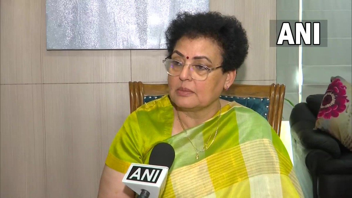 ANI's tweet image. Police didn&apos;t take action against NCP workers who physically assaulted the actress. No defamation complaint from Sharad Pawar personally, it came from the party. Unless complaint doesn&apos;t come from concerned person, it&apos;s not cognizable. On what grounds did they arrest: NCW chief
