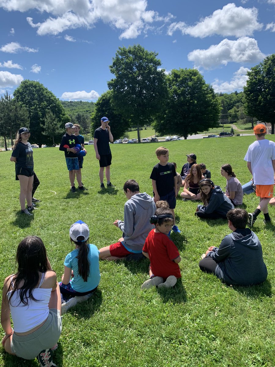 Lisa Phillips tweet media