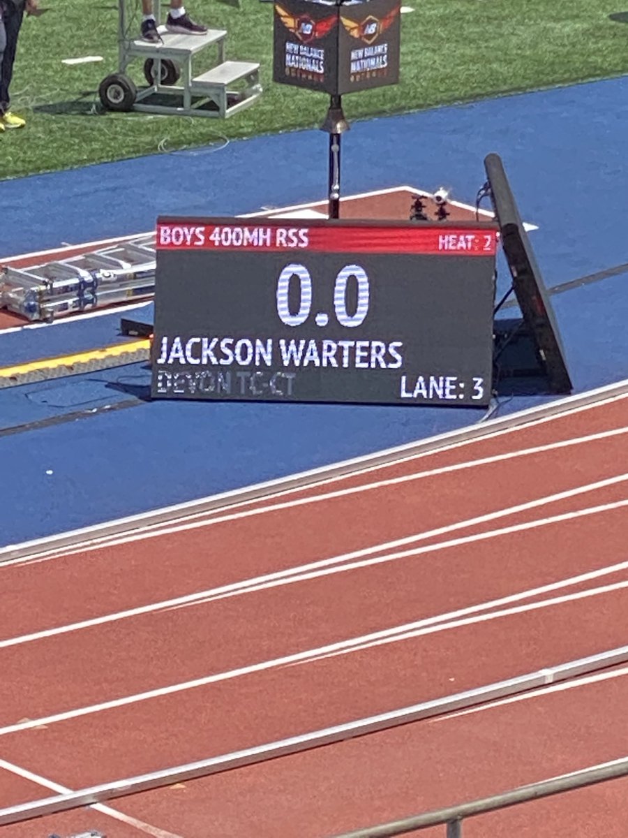 JLHSTrack's tweet photo. Jackson Warters the captain and most prolific hurdler in Jonathan Law track history running his final race @ New Balance Nationals Franklin Field!!! ⁦@jlawadvocate⁩ ⁦@JLHSAthletics⁩ https://t.co/CrxXcKNmmu