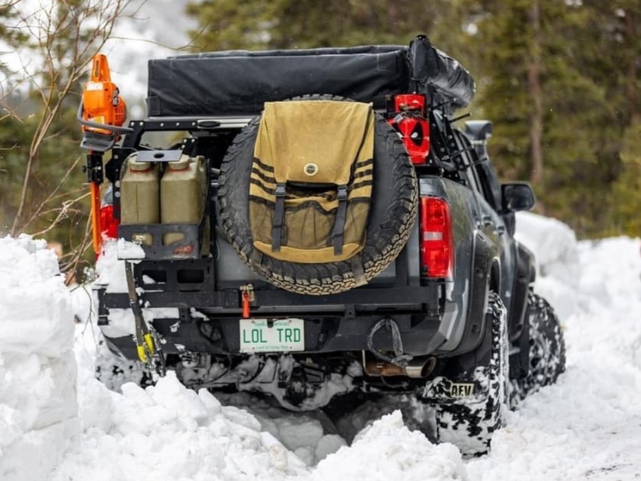 TreadOverland's tweet photo. Canadian adventures look fun. Where to begin?
⁠
📸: @mountainandmemories.ca⁠
⁠
⁠
#treadmagazine #zr2 #chevy #chevrolet #chevroletperformance #chevycolorado #coloradozr2 #colorado #chevroletcolorado #offroad https://t.co/wpJkJE8vLG