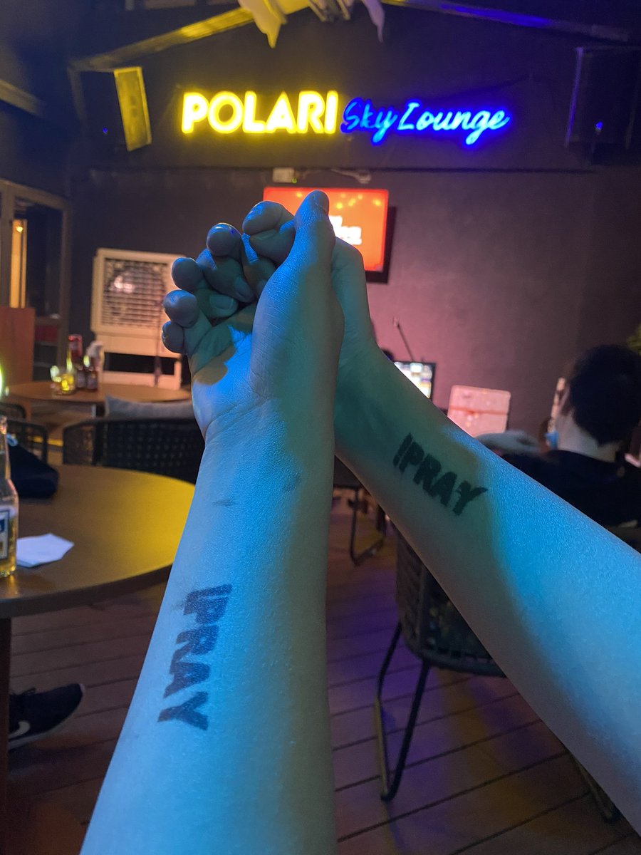 missmetacarpal's tweet photo. Thank you @AswangTribe for the evening 🙏 

!pray
@0xAmber @theBeanieNFT @RainbowEnds_ https://t.co/Ec9e9tDglh