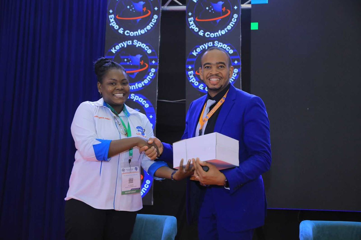 And that’s a wrap! Thanks to <a href="/SpaceAgencyKE/">Kenya Space Agency</a> <a href="/KenyaSpaceExpo/">Kenya Space Expo & Conference (KSEC) 2022</a> and to everyone who came to our booth. Also a big thanks to the co-presenters from the panel Emerging Technologies in EO Data Utilization with <a href="/kenmubea/">ኬን ሙቤ</a>.  

#KSEC2022 #KenyaSpaceExpo #space4africa