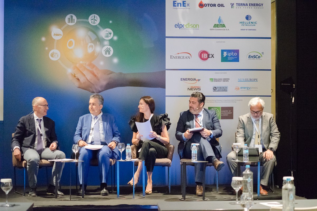 GIEBrussels's tweet photo. "With the heat wave spreading across Europe, getting ready for #nextwinter doesn't sound like a hot topic. But it is."
@AchovskiBoyana, GIE Secretary General joined the 13th SEE #EnergyDialogue in Thessaloniki.
How to make #REPowerEU successful?
👉https://t.co/r8UsP1RzA7 https://t.co/YqorNsADhQ