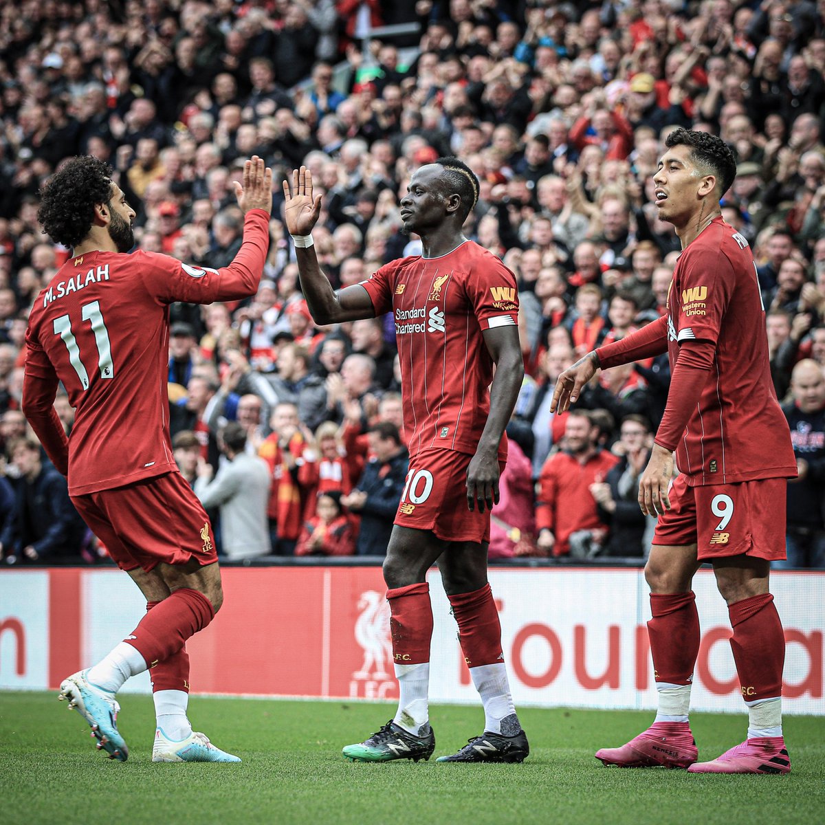 ESPNFC's tweet photo. 💔 https://t.co/V40de422rK