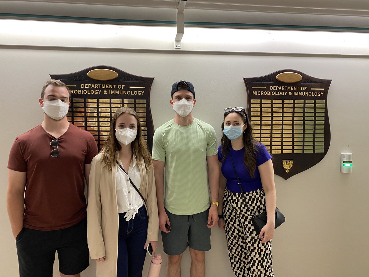 adamjmacneil's tweet photo. The #MacNeilLab has been on a little pre-#CSI2022 #NovaScotia tour. Nothing quite like bringing your own team to the places you came from. @CdnImmunol 🚌🗺
@jeremiacoish @RweCrozier https://t.co/kSK0OI7tA4