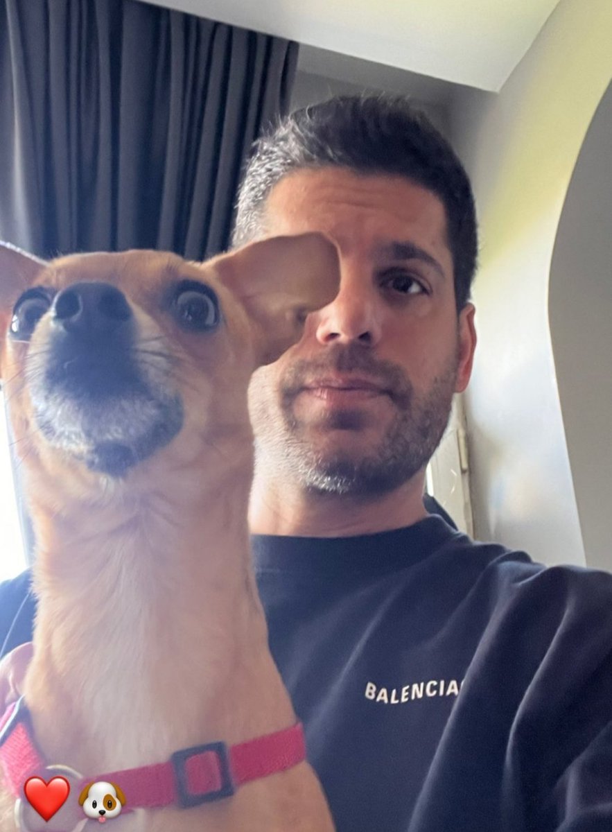 Bora Edin'i özleyenler için şöyle güzel bir kare bırakalım 😍❤

[ #BoraEdin #TeamEdin ]