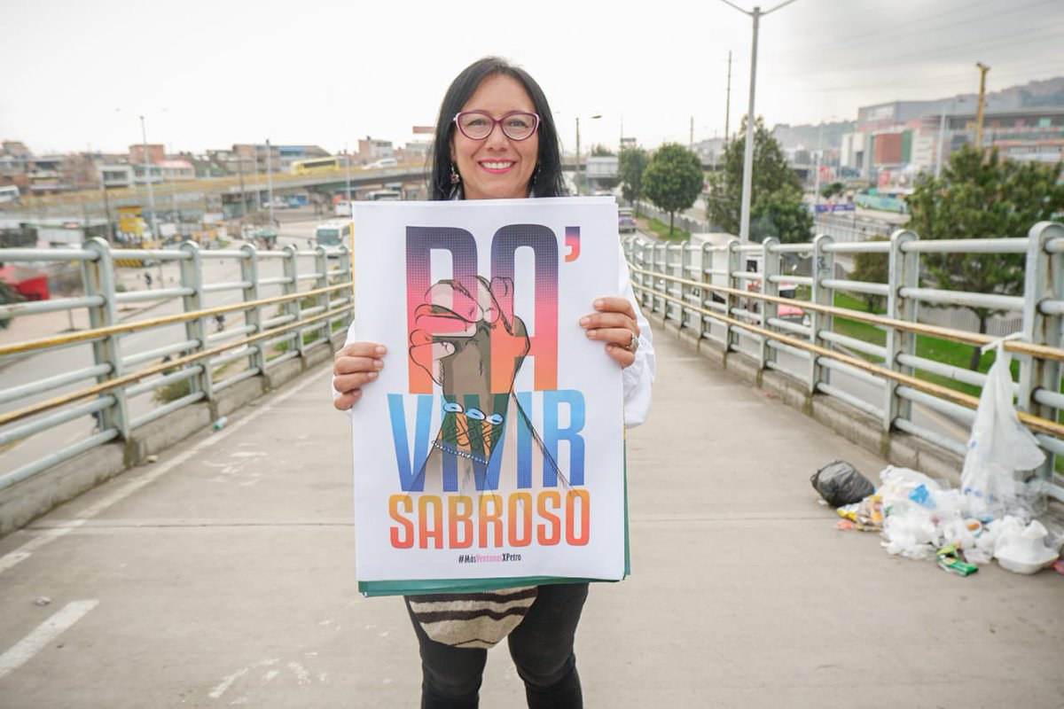 alexandravasoch's tweet photo. #EsteDomingo vamos a hacer historia, salgamos a votar por la vida y el cambio porque Colombia lo necesita. https://t.co/MgLLIn2rdO