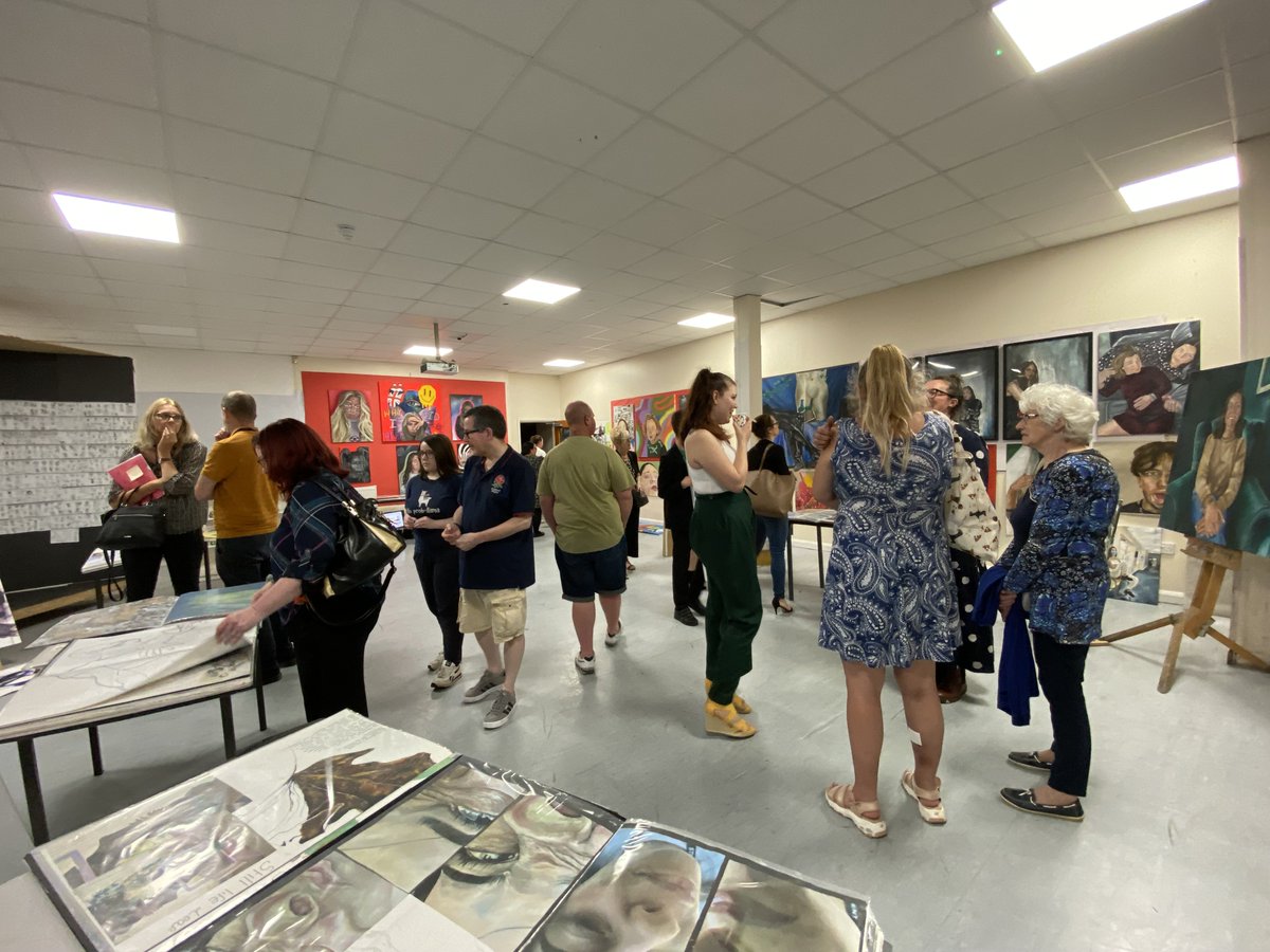 ArtDept_SHS's tweet image. Year 13 A level Final Art exhibition. What a lovely evening, seeing everyone's beautiful artwork and meeting friends and family @SHS_Sixth_Form!