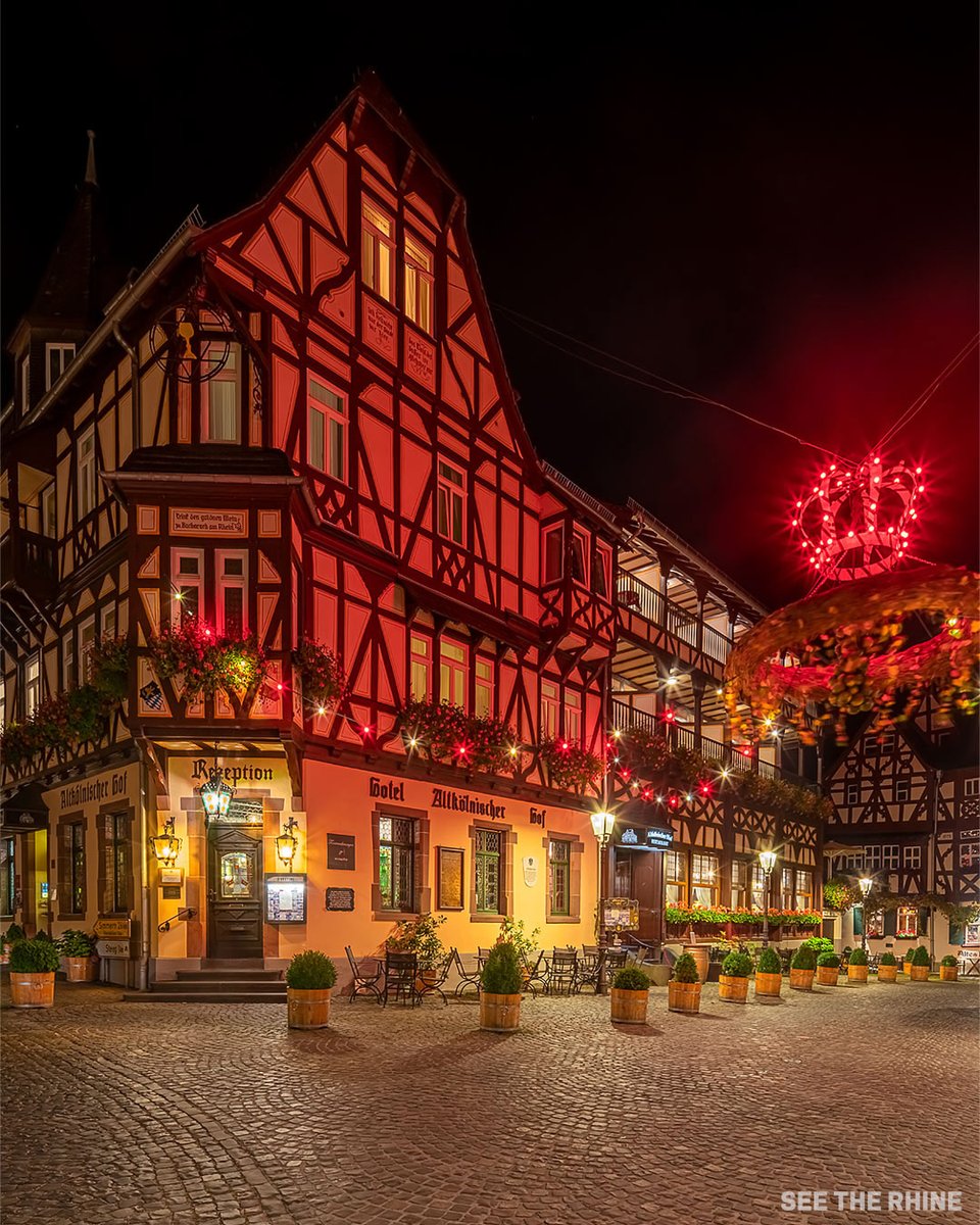 Bacharach, Rhineland-Palatinate 🇩🇪 - Half-timbered Architecture in the Centre of the Town. Part of the World Heritage Site: Upper Middle Rhine Valley.

<a href="/GermanyTourism/">GermanyTourism</a> <a href="/MagicalEurope/">Wonders of Europe</a> <a href="/travelphotomag/">Travel Photography Magazine</a> #Mittelrheintal #Germany #travelphotography #architecture #RLPerleben