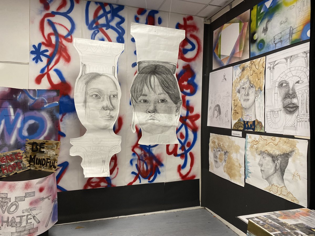 ArtDept_SHS's tweet image. Such a joy to celebrate the achievements of our talented Year 13 art students @SHS_Sixth_Form !