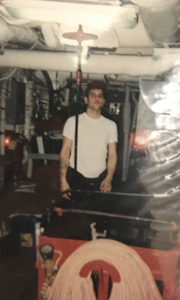 GADTheRose's tweet image. How many actually used it HANDs 🙌🏽 ON best BET Officers NAVy never new JACK 💩 I could Run the whole SHIp 🚢 ⚓️From Bottom to possible TOP &amp;amp; FireFighting learned. Saved the Ship one time but Also could have blown half ship 🆙 #BoilerTech The Last Ones 20 years Ago