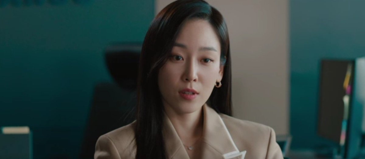 haengbokdramas's tweet photo. No one can slay Oh Soo Jae than Seo Hyun Jin herself! 

I mean, look at her! 😭♥️DEFINITELY, one of the best actresses of her generation.
SEO HYUNJIN BEST ACTRESS!

#SeoHyunJin #서현진  #WhyOhSooJae #WhyHer #왜오수재인가 #WhyHerEp5 #WhyHerEp6 https://t.co/8aj1D52jqo