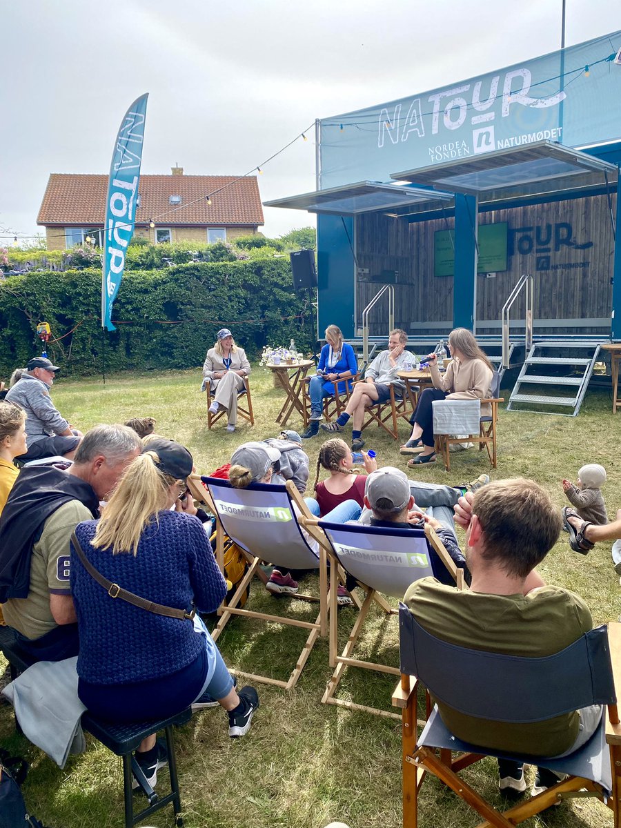 - Det motiverer at slå nabokommunen. Men der er også rigtig mange borgergrupper, der er dannet. Som driver det fremad og inspirerer hinanden, siger <a href="/LeaWermelin/">Lea Wermelin</a> om kommunekonkurrencen #dkvild i samtale om konkurrencen med bl.a. <a href="/kastaniegaarden/">Frank Erichsen</a> og <a href="/vickyknudsen/">Vicky Knudsen</a> på #fmdk #dknatur