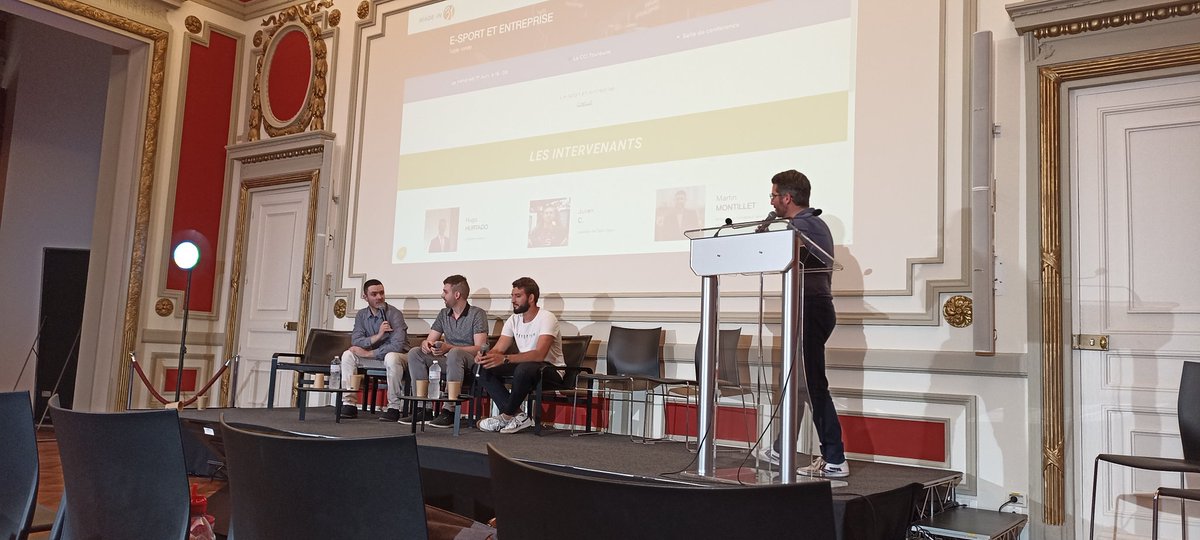 📆 | MADE IN 31 | 📆

Aujourd'hui, c'est #TableRonde au <a href="/Madein_31/">MADE IN 31</a> de la @CCI31 ! Au menu : Esport et entreprises avec <a href="/OservTekS/">Tek'S</a> et <a href="/Martin_krdaudio/">Martin Montillet</a> !