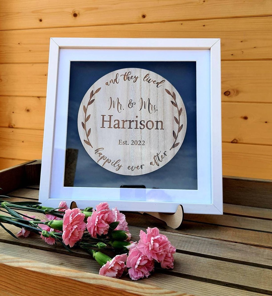 Personalised family names in frame, wedding gift or anniversary gift, wall hanging picture with engraved Family Names, gift for the couple #etsy #wedding #countrybarn #framedpicture #weddinggift #anniversarygift #giftforthecouple #giftforparents
 etsy.me/39E1GwV