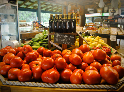 KingsFarmMarket's tweet photo. When things start to heat up, this is our favorite way to cool down! 😋🍅
-
https://t.co/qPbB9kdtmh
.
.
#KingsFarmMarket #EdistoIsland #SouthCarolina #CertifiedSC #FarmMarket #FarmGrown #HealthIsWealth #ShopLocal https://t.co/A32RLyUEX4