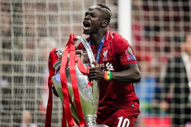TheAnfieldWrap's tweet photo. Sadio Mane, what a footballer for Liverpool ❤️ https://t.co/qtnaKcm1Pk