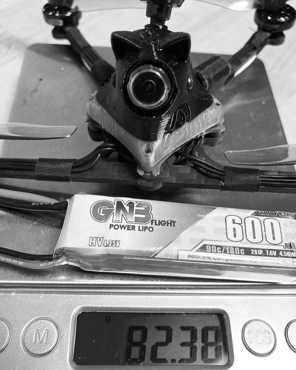 pi555pi's tweet photo. #carbonframe
#deadcat #fpv4life #pipiframelabo #ppfr #fpvosaka
#ピフレ #ピピフレーム #ピピフレーム研究所 #ケタピピス #カレー #originalframe
#u99 #2s https://t.co/UyclAXLs55