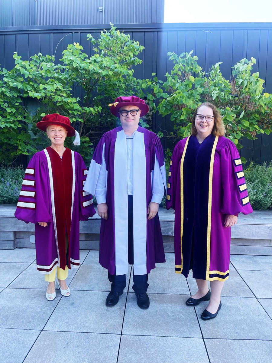 Laurier's tweet photo. #ForeverGolden: "My two passions are music and mental health. I struggle with both. Music helps me connect with my former self, to heal, and to help heal others." - Steven Page, honorary degree recipient. 

We are thrilled and inspired by your speech and performance today. https://t.co/emSEGH2V1c