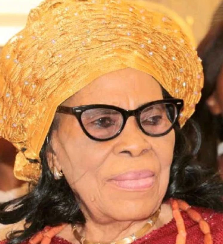 atiku's tweet photo. I have received with sadness but with gratitude to God for a life fulfilled, the passing away of Princess Margaret Obaigbena, the beloved mother of the Chairman of THISDAY Newspapers and founder of Arise TV News, Prince Nduka Obaigbena. https://t.co/0gg9iYk5fd
