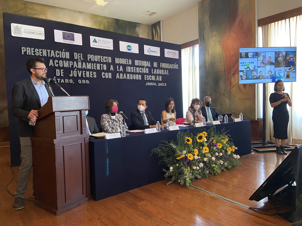 AVSI México tweet media