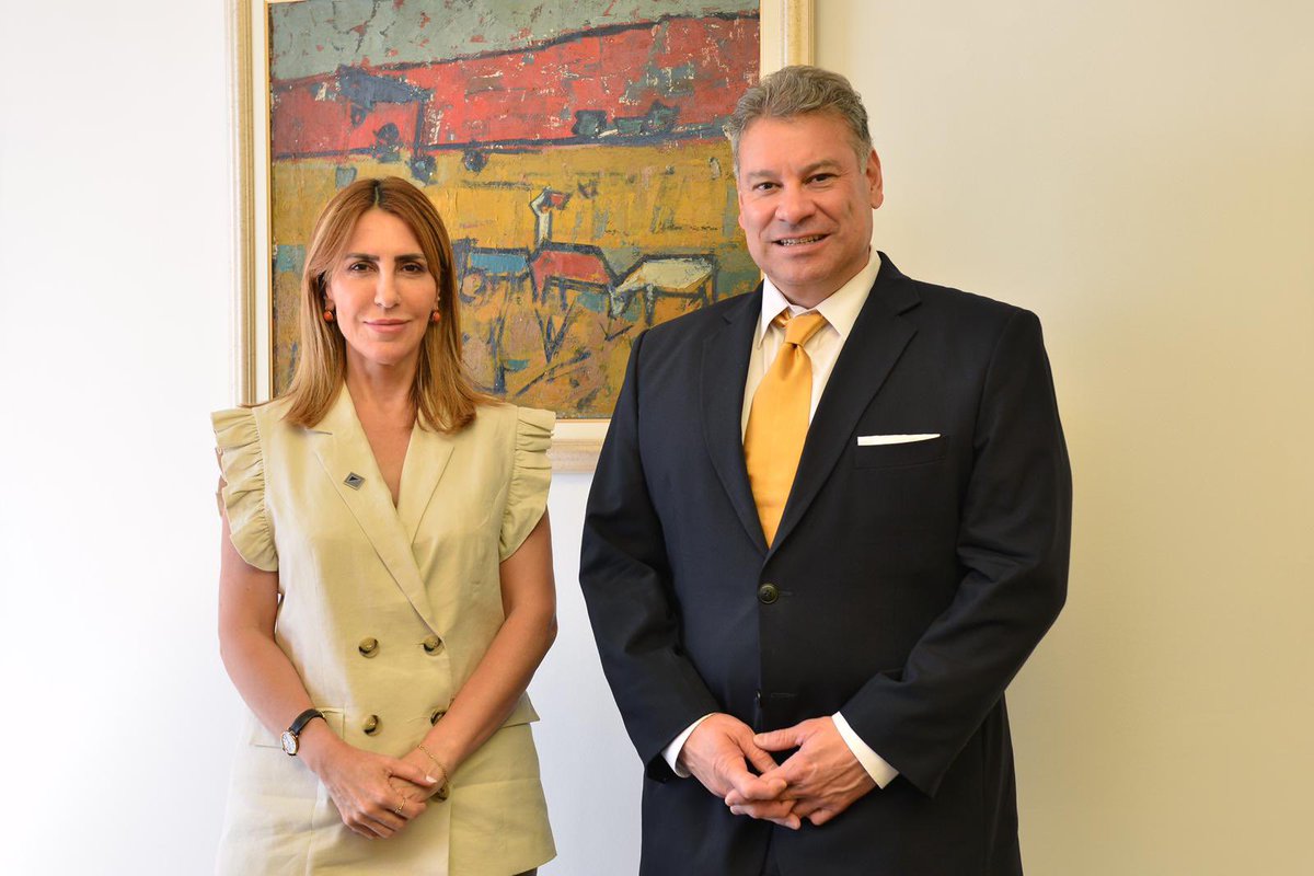 MajlindaBregu's tweet photo. Great to meet with @StateEUR #GabrielEscobar in #Ohrid today on moving forward on #regionaleconomicintegration agendas &amp; USA continuous support of #europeanintegration #regionalcooperation   
#singlemarket #freemovementofpeople #greenagenda #digitalagenda @PrespaForum https://t.co/pWJmTcswPH