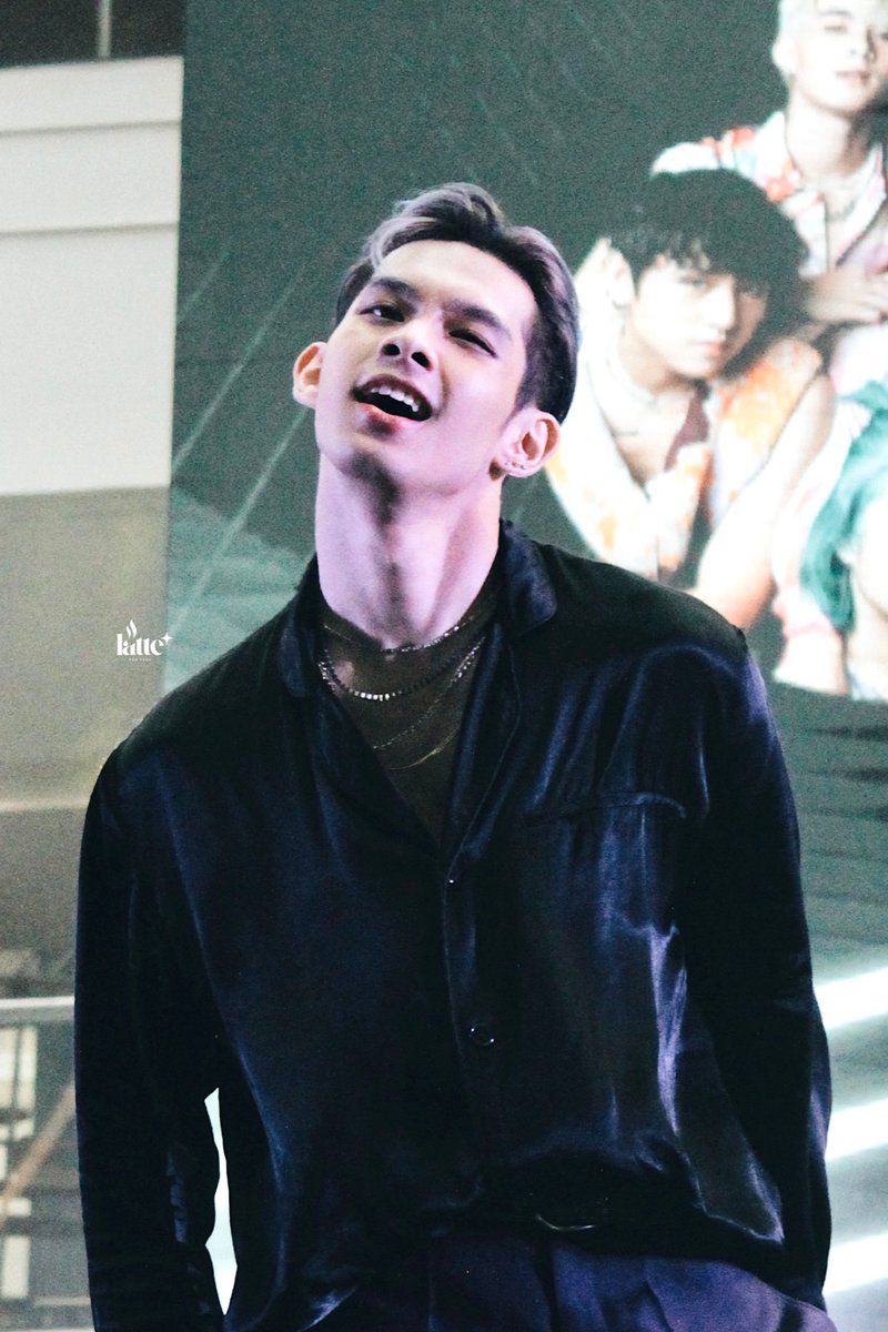 lattevxon's tweet photo. [HQ] 220612 — #VXON_VINCE @ TOP CLASS Grand Mediacon 

VXON Straight TOTHETOP
#TopClassMediacon #VXON
@vxonofficial @enzovince_ https://t.co/VeRS51N2AW