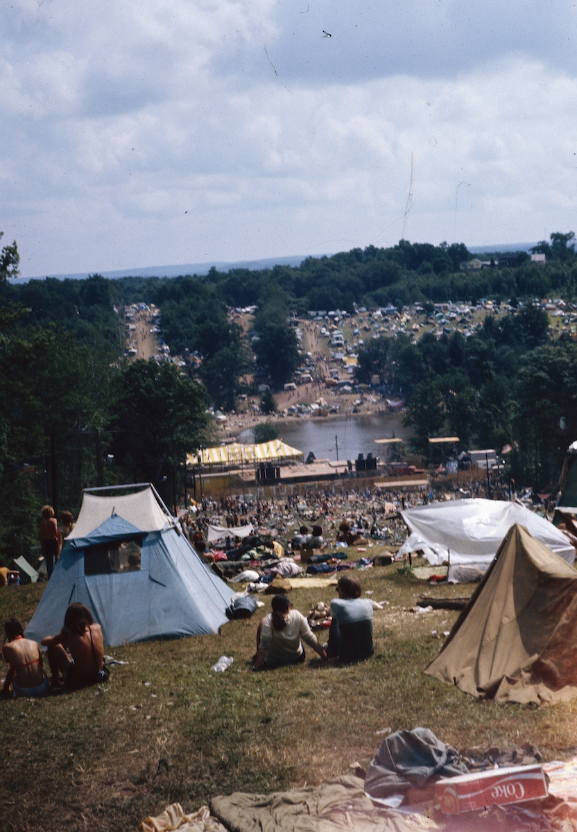GormanBechard's tweet image. Powder Ridge is the greatest music festival...that never happened. But we need your help. Everything is here: PowderRidgeDocumentary.com Thank you!
#musicdocumentary #musicdoc #powderridge #powderridgedocumentary #musicfestival #kickstarter #crowdsourcing #filmmaking
