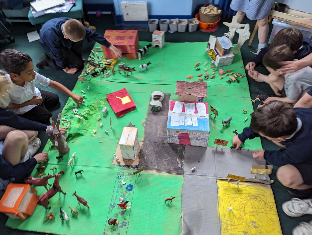 Miss Mitchell tweet media