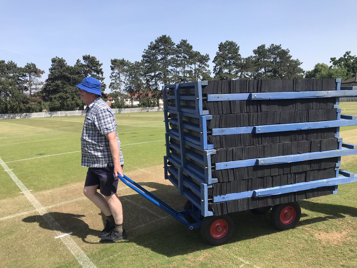 PeacockArchery's tweet photo. Looking good for tomorrow!! Huge thanks to @GirtonCollege and Steve &amp; team from @TenzoneTargets @archerygb #peacockfamily https://t.co/ewt9ZmPQ9E