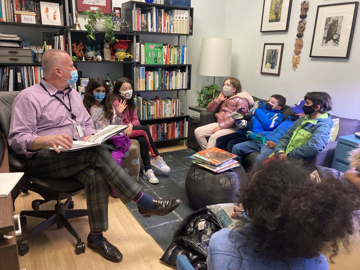 CaedmonThird's tweet photo. Nothing better than an impromptu read-aloud with the @CaedmonHead after a #CaedmonGrade3 recess! #ThrowbackThursday #CaedmonCommunity https://t.co/LpkvO9HajH